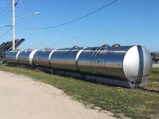 0415 Precision 3,300 Gal. Stainless Steel Tank-01